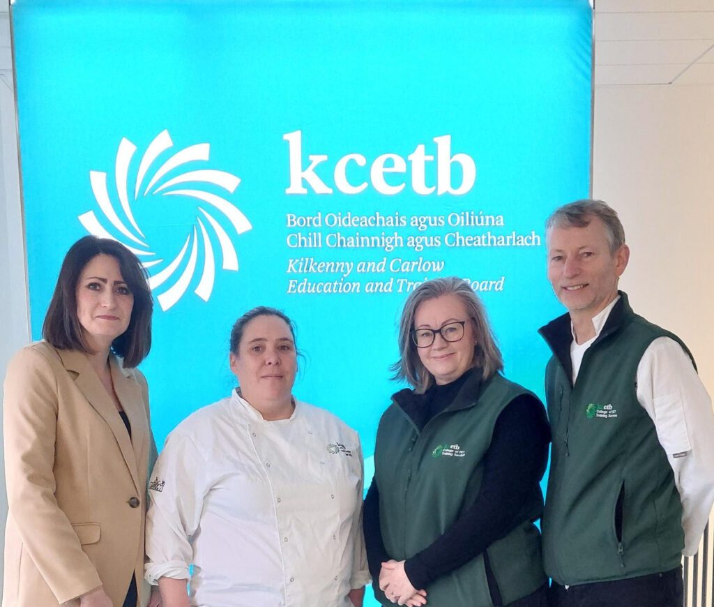 Apprentice of the Year Joanne Leahy with KCETB Chief Executive Dr. Lindsay Malone, KCETB Training Services Manager Melinda Niland and Morgan Farrell, Commis Chef Instructor. Kilkenny and Carlow ETB Commis Chef apprentice Joanne Leahy of Lenehans Bar in Kilkenny, was the proud winner of the Hospitality, Food and Agriculture Award at the National Apprentice of the Year Awards